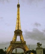 france_eiffeltower_2001_07_122.jpg