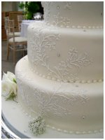 laceweddingcake.jpg