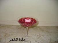 جيلي الفراولة بالرمان بالقلاصات2.jpg