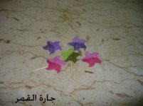 الغليترات بأعواد الأسنان.jpg