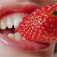 الفراشة الذهبيه